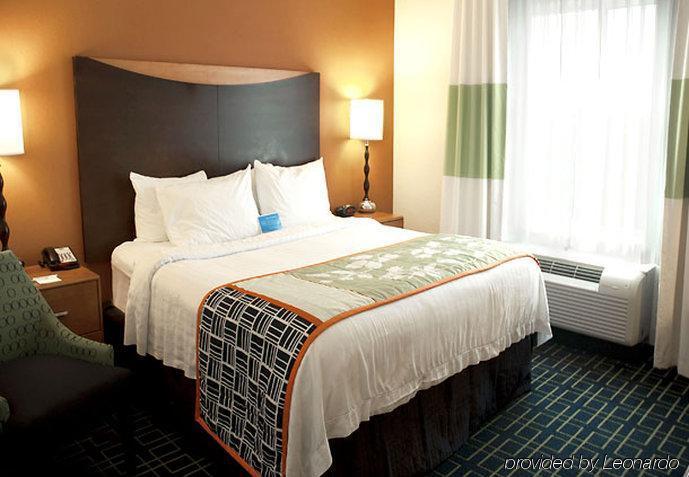 Fairfield Inn&Suites Kansas City Overland Park Zimmer foto